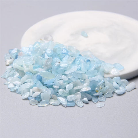 Tiny Aquamarine Chips, 100 Grams, Light Blue Gemstone Chips, Tumbled Undrilled Healing Gemstone, Polished Semi-Precious Rocks, Calming Stone