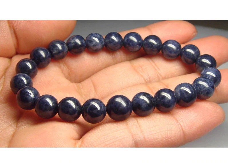 สร้อยข้อมือไพลินธรรมชาติ เครื่องประดับหินเกิดเดือนกันยายน ของขวัญสำหรับผู้หญิง ของขวัญแม่ เครื่องประดับไพลินสีฟ้า สร้อยข้อมือคริสตัล สร้อยข้อมืออัญมณี