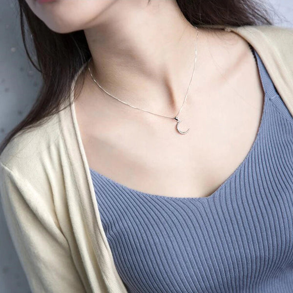 Moon Necklace - Crescent Moon Necklace - Dainty Silver Moon Pendant -  Delicate Necklace - Dainty Necklace - Gift for Her - Celestial