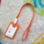 ที่ใส่บัตรประชาชน, ที่ใส่บัตรสีสันสดใสสำหรับคล้องคอ, สำหรับบัตรนักเรียน/ครู, บัตรกุญแจ, ใบขับขี่, เจ้าหน้าที่รักษาความปลอดภัย, สำนักงาน