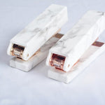 เครื่องเย็บกระดาษลายหินอ่อน - เครื่องเขียนลายหินอ่อน - เครื่องเย็บกระดาษสีทองกุหลาบทองน่ารัก - อุปกรณ์สำนักงานชิค - อุปกรณ์ตกแต่งโต๊ะทำงานสำหรับผู้หญิง -
