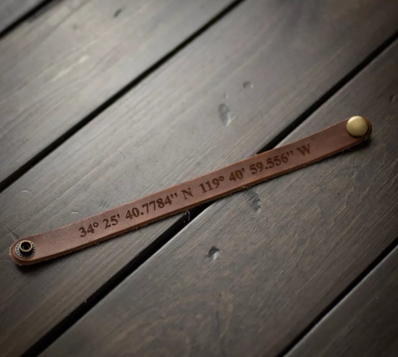Custom Leather Bracelet - Personalized Bracelet for Men - Gift for Him Dad Husband Boyfriend - Fathers Day Christmas Birthday - ID Bracelet