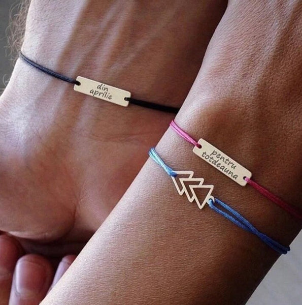 Pulseira com Nome Personalizado - Pulseira de Nome Personalizada - Amizade, Casais - Presente para Damas de Honra - Presente de Casamento - Presente de Natal para Namorada ou Esposa